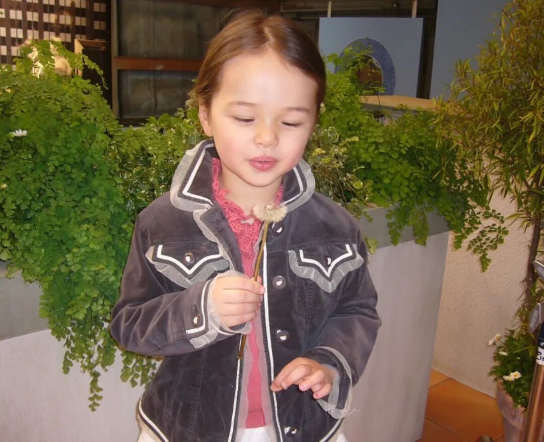 邓文迪和她的女儿_邓文迪女儿有继承权吗_