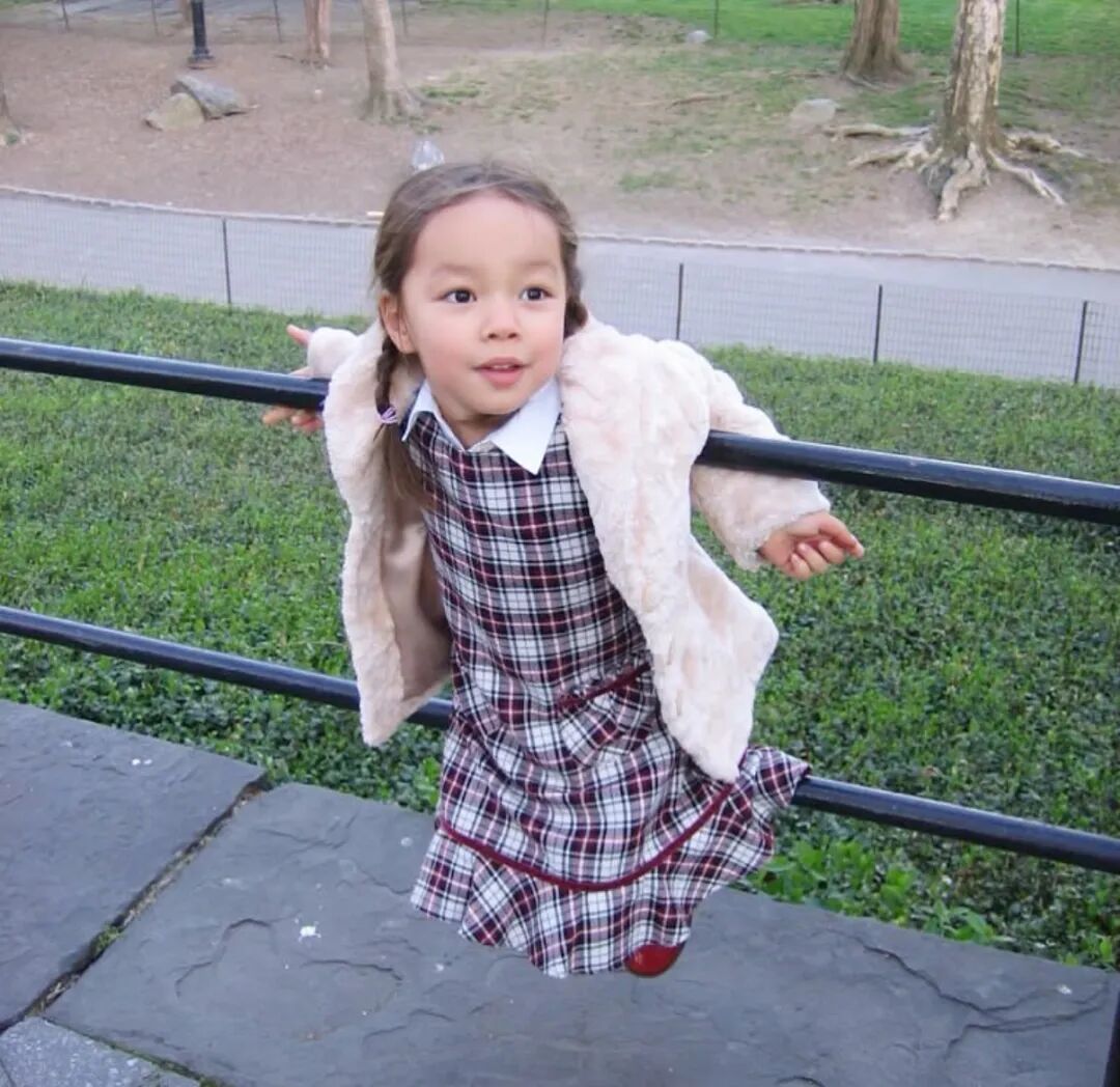 邓文迪和她的女儿_邓文迪女儿有继承权吗_